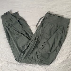 Lululemon dance studio joggers